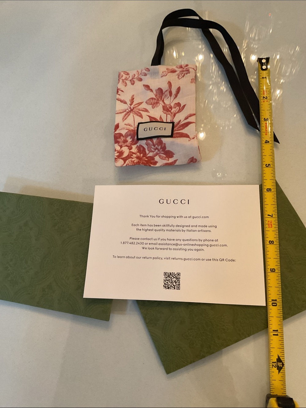 Gucci Pink Floral Drawstring Pouch and bundle shown - Picture 3 of 4